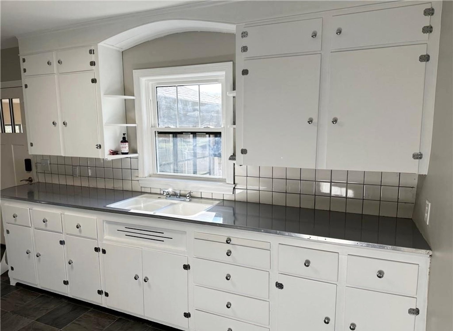 Image for New Albany Commercial Real Estate Auction; 4932 Charlestown Rd; ONLINE AUCTION ONLY