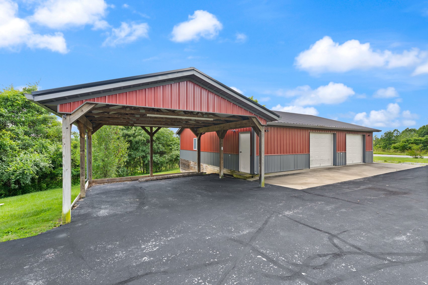 Image for Harrison County Real Estate Auction,  Cape Cod on 9.87 Acres, Inground Pool, Koi Pond & Finished Walkout - ONLINE AUCTION ONLY