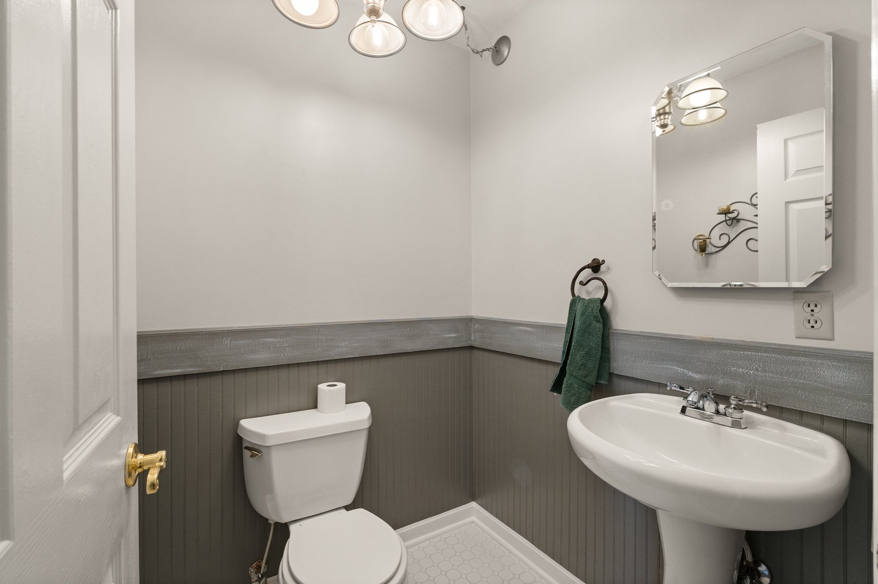 Image for Harrison County Real Estate Auction,  Cape Cod on 9.87 Acres, Inground Pool, Koi Pond & Finished Walkout - ONLINE AUCTION ONLY