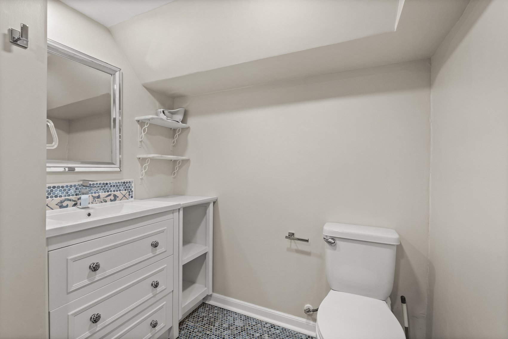 Image for Harrison County Real Estate Auction,  Cape Cod on 9.87 Acres, Inground Pool, Koi Pond & Finished Walkout - ONLINE AUCTION ONLY