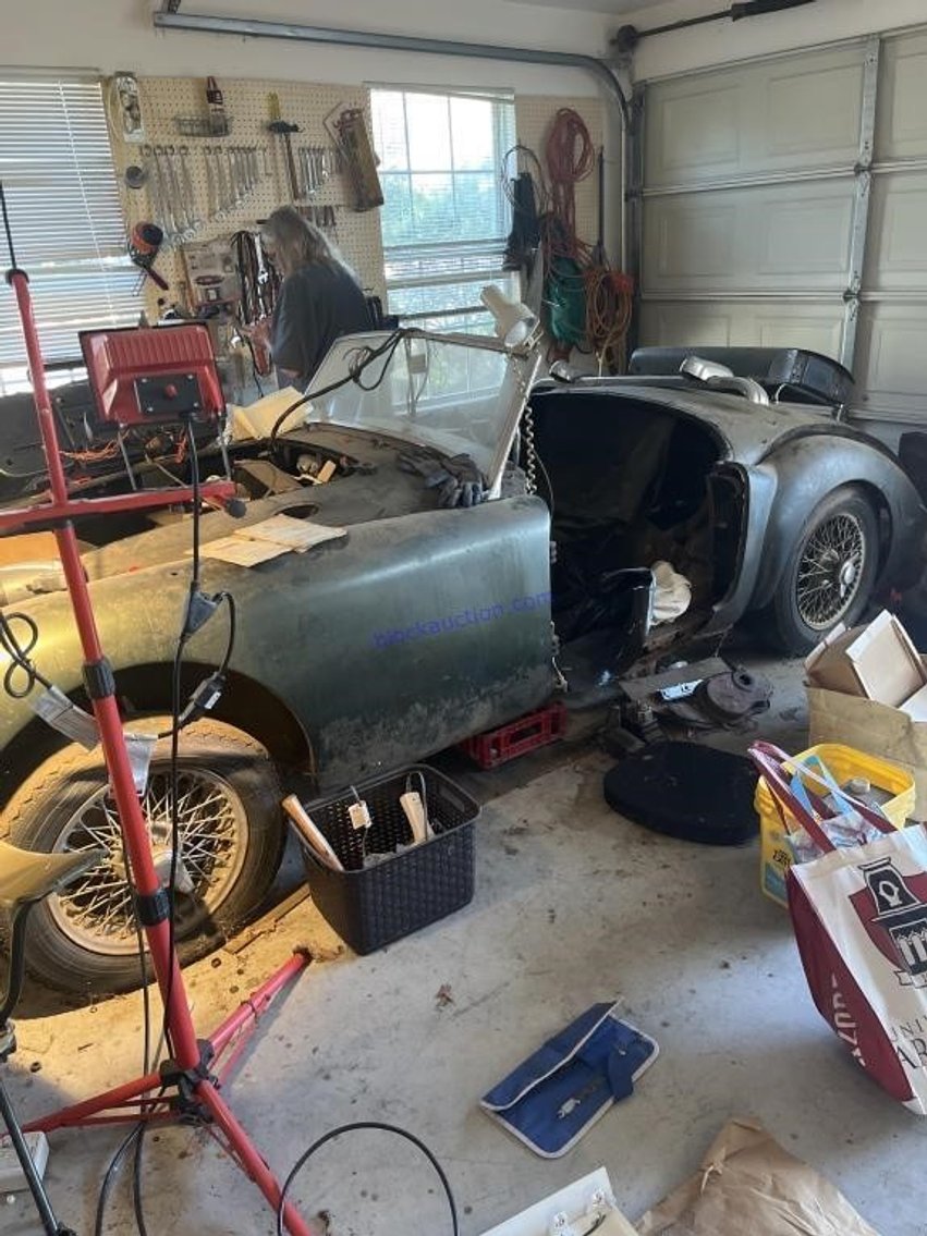 Image for David Jackson Estate Sale - Ending November 9th, 2024 @ 10:00 am