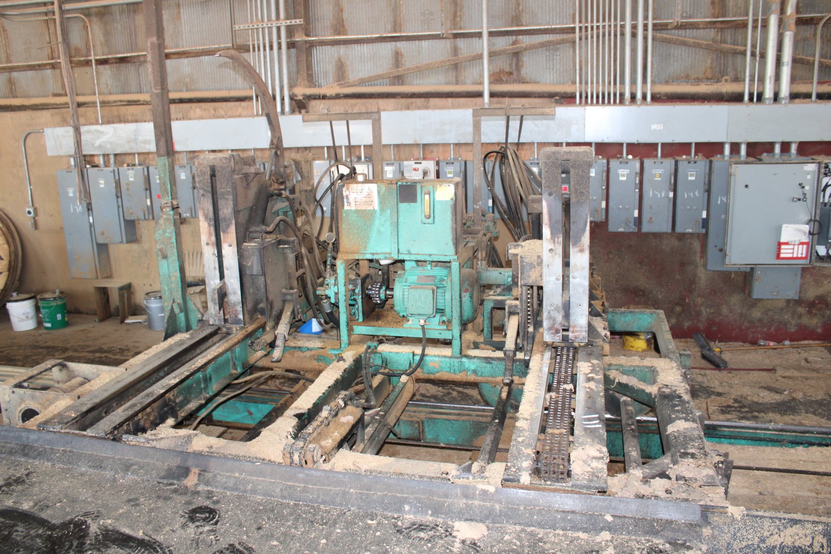 Image for By Order  THE UNITED STATES BANKRUPTCY COURT EASTERN DISTRICT OF ARKANSAS: Debtor Hendry Hardwoods, LLC  Case No. 4:24-bk-12486,	Debtor-in-Possession,	CHAPTER 11