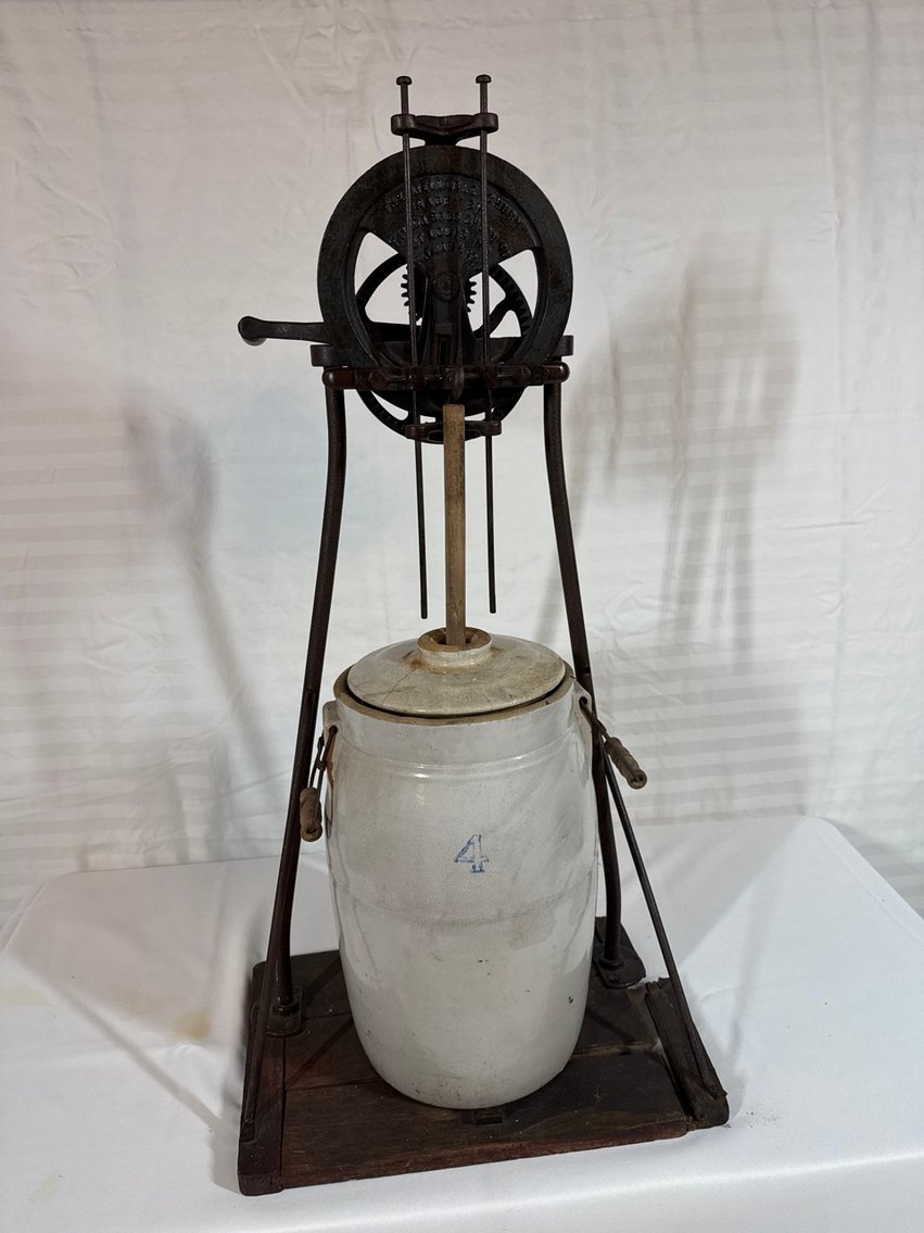 Image for Antiques & Collectibles Online Auction