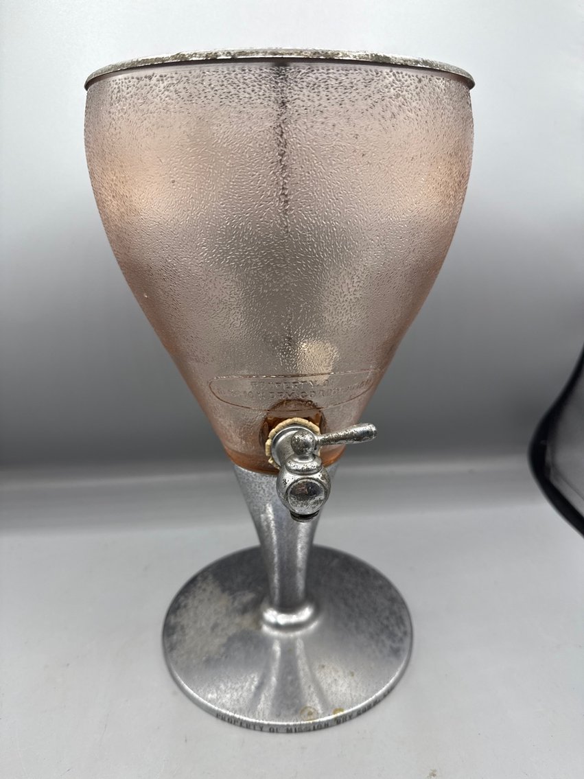 Image for Antiques & Collectibles Online Auction