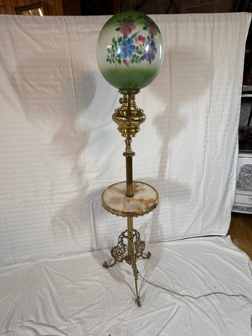 Image for Antiques & Collectibles Online Auction