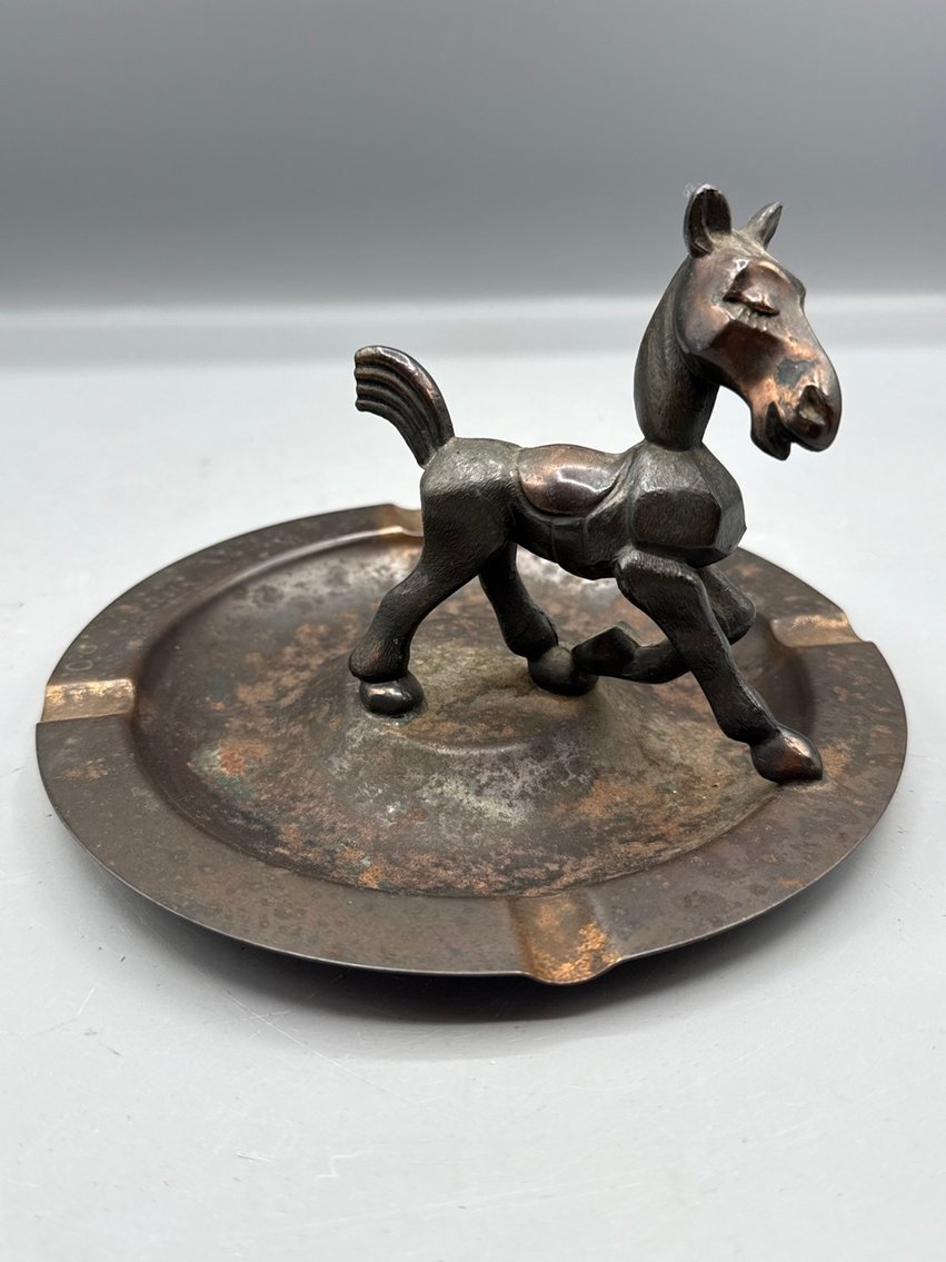 Image for Antiques & Collectibles Online Auction