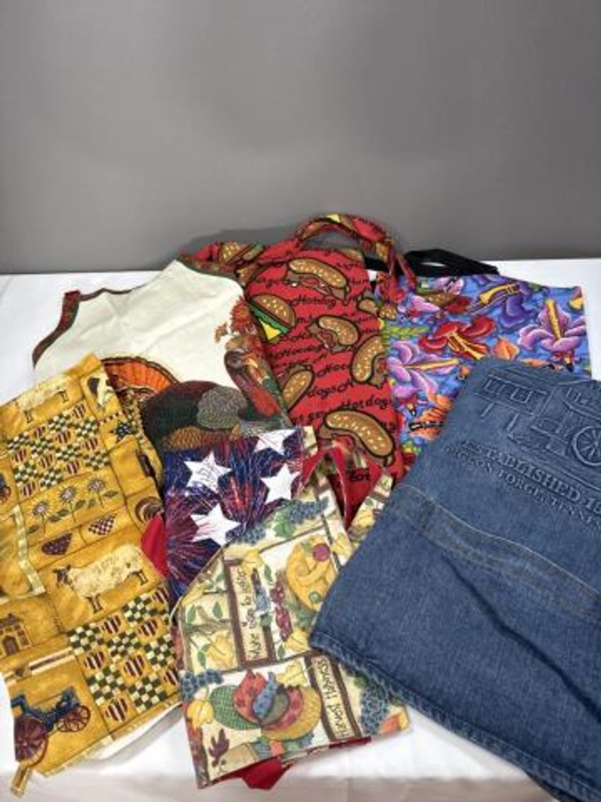 Image for Antiques and Collectibles Online Auction