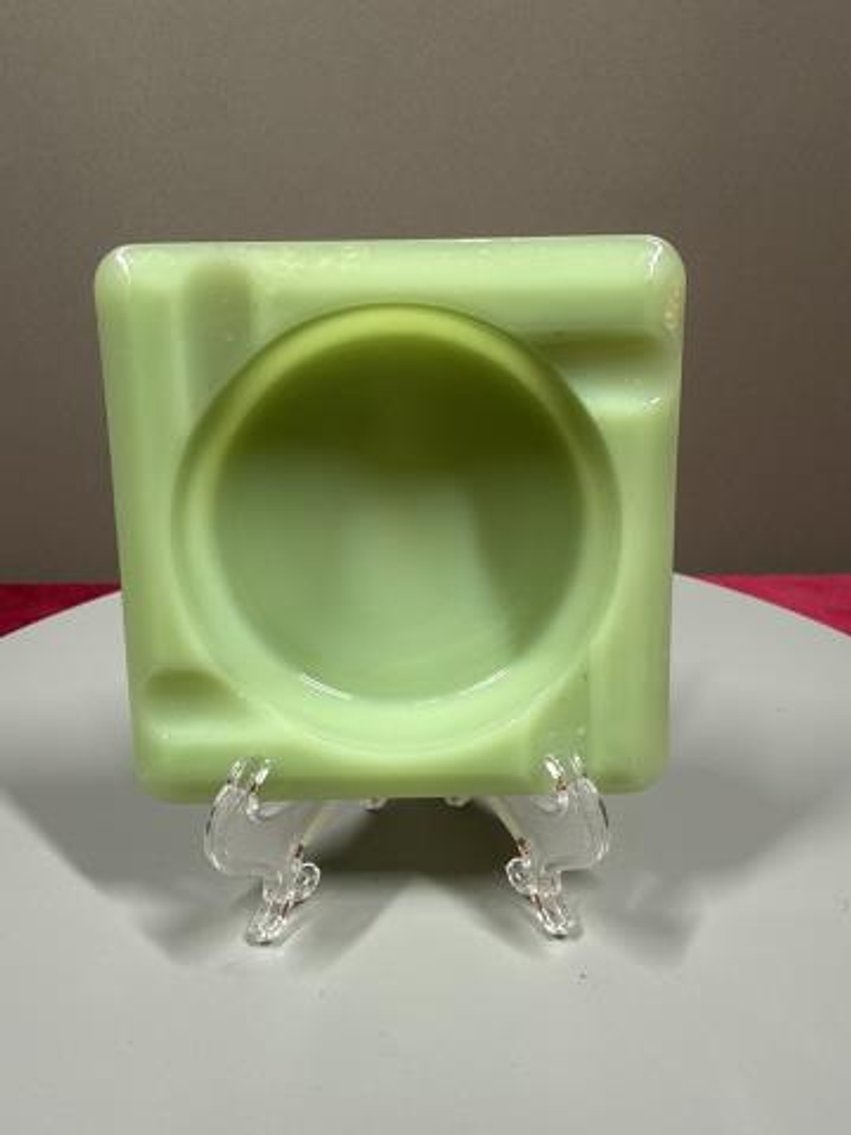 Image for Antiques and Collectibles Online Auction