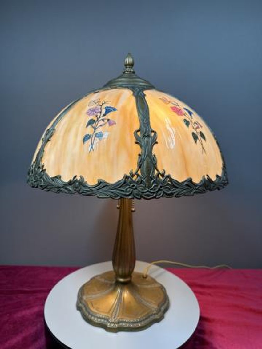 Image for Antiques and Collectibles Online Auction