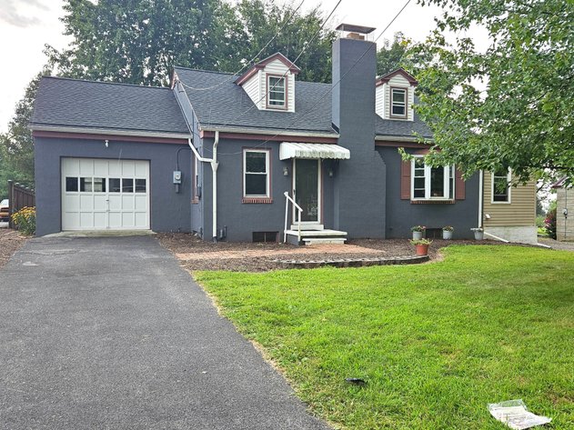 Image for Samantha Columbia