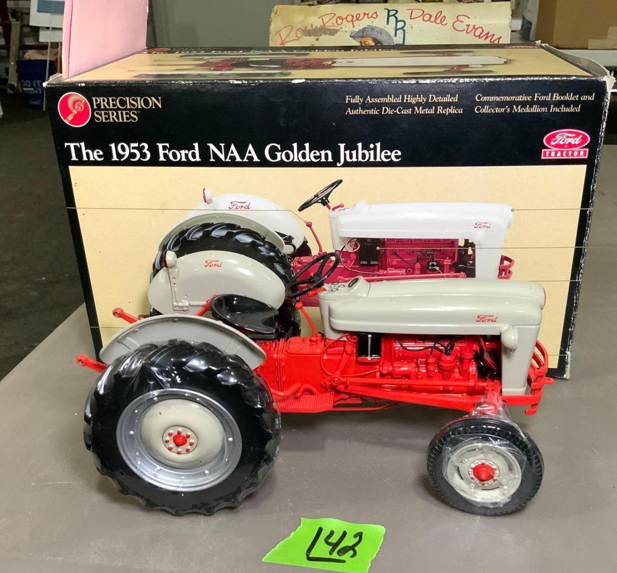 Image for Pepsi Advertising, Antiques, Die Cast Trucks & Tractors, Furniture, Glassware & China