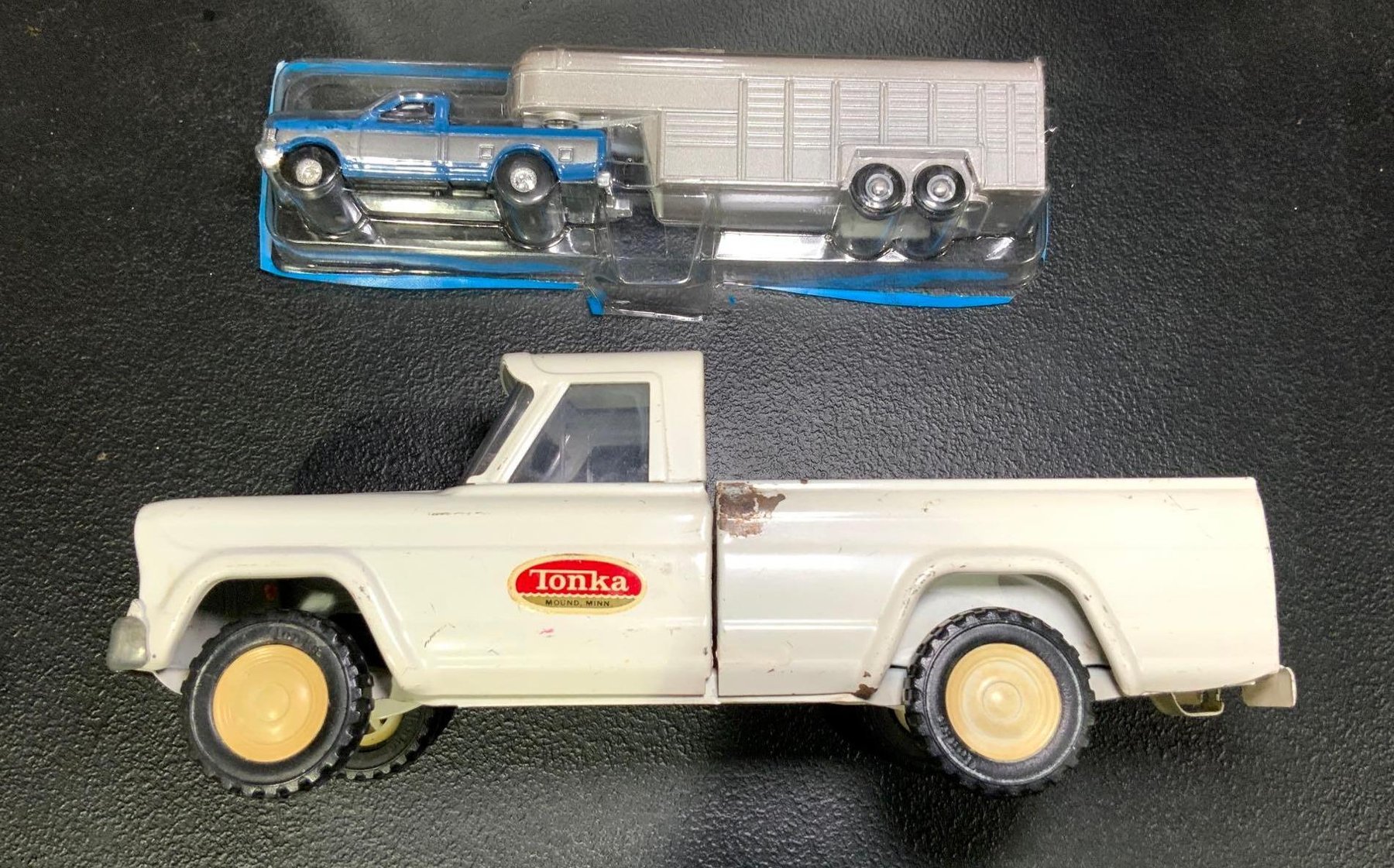 Image for Pepsi Advertising, Antiques, Die Cast Trucks & Tractors, Furniture, Glassware & China