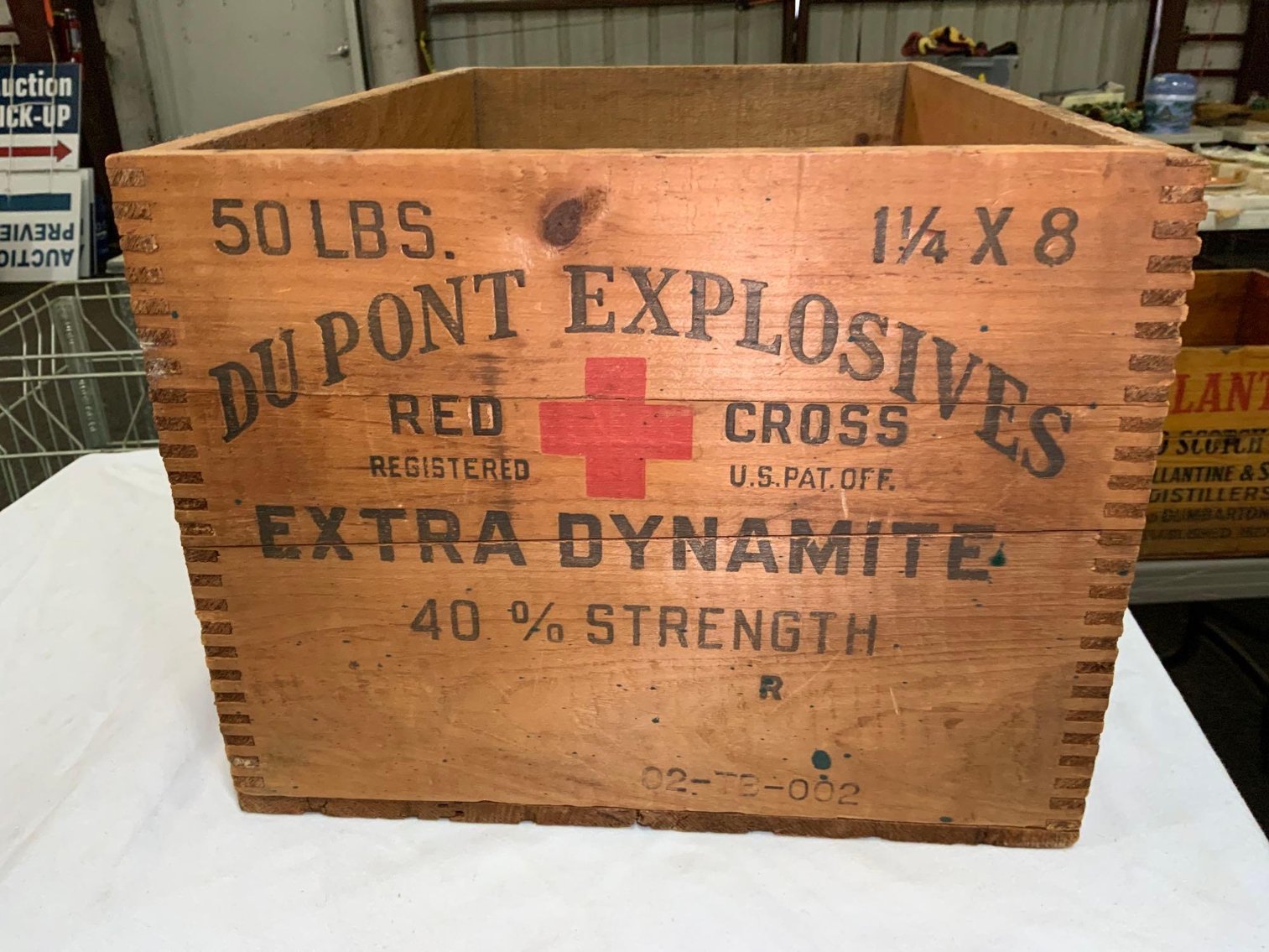 Image for 700+ Lots of Furniture, Longaberger, Sewing Machines and Household Items: Live and Online