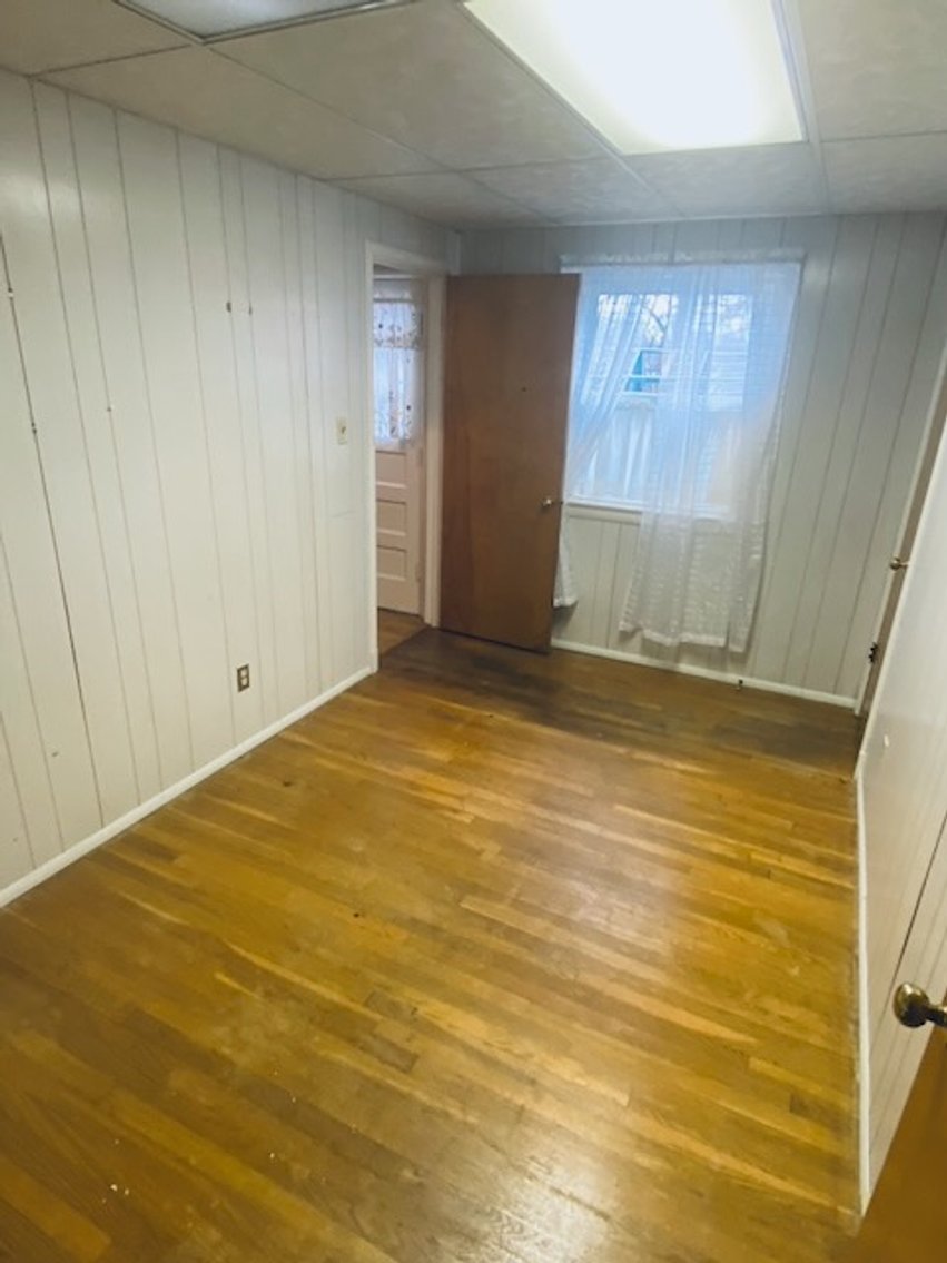 Image for 3BD/1BA Home on Corner Lot in Vienna, VA. Sold!!! $946,000