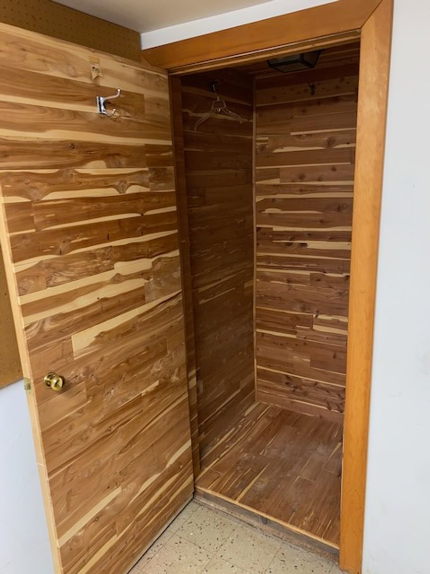 Image for 3BD/1BA Home on Corner Lot in Vienna, VA. Sold!!! $946,000