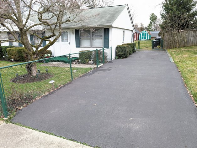 Image for 3 BR/1 BA Home in the Prospect Hills Neighborhood in the Town of Leesburg, VA--SELLING to the HIGHEST BIDDER!!