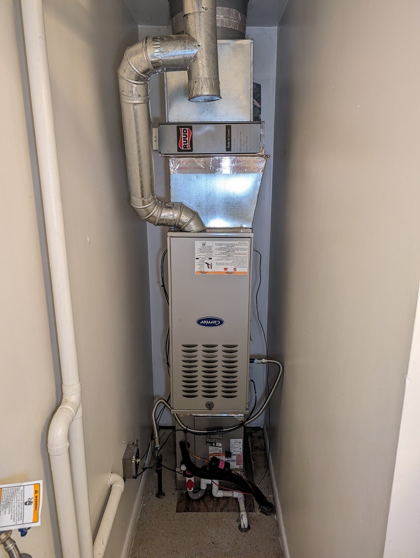 Image for 3 BR/1 BA Home in the Prospect Hills Neighborhood in the Town of Leesburg, VA--SELLING to the HIGHEST BIDDER!!