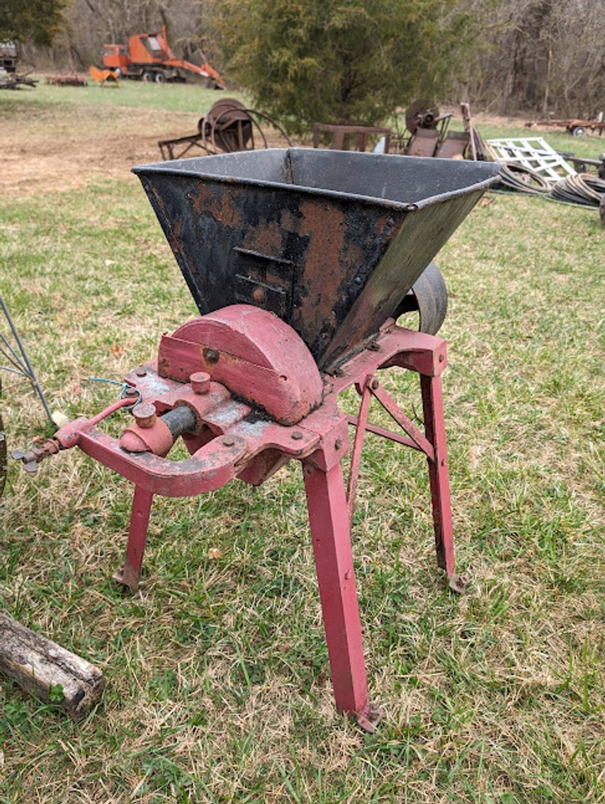 Image for Tractors, Carriages, Hit and Miss Engines, Farm Collectibles, Petroleum Advertising - LIVE and ONLINE