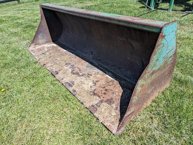 Image for Eastham Equipment Auction, Tractors, Hay Equipment, Trucks, Trailers: Live and Online