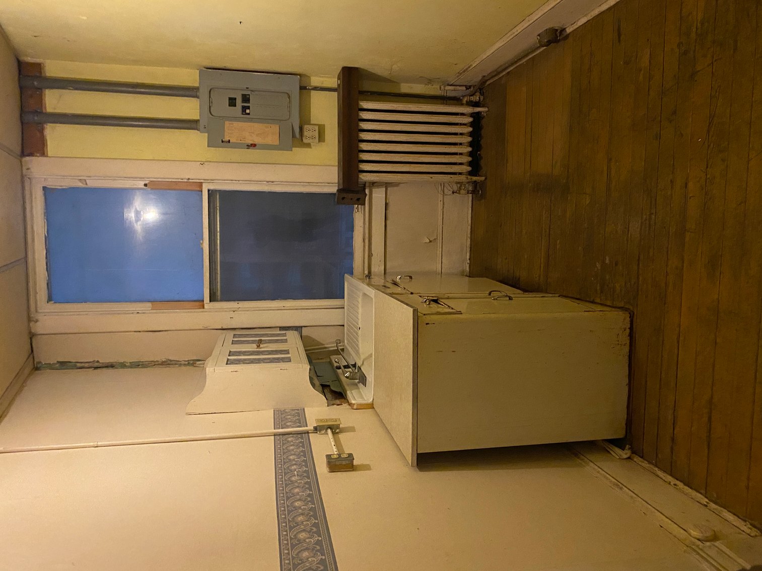 Image for Commercial/Industrial Building & All Contents in Downtown Berkeley Springs, WV