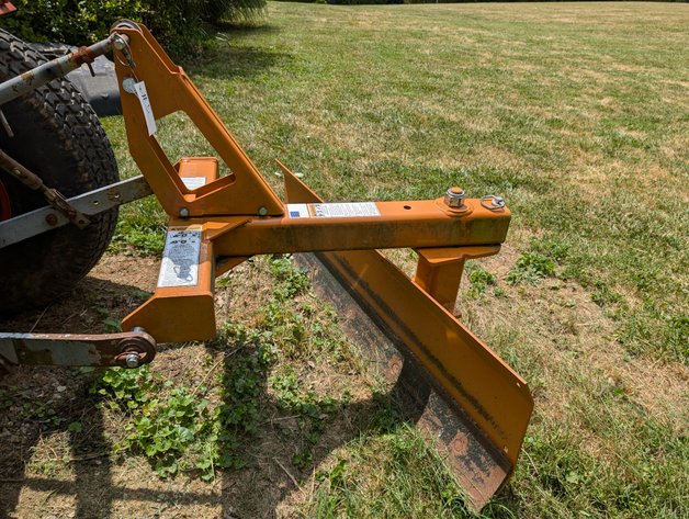 Image for Kubota Tractor, Worth Car Lift, Welder, Tools, Girl Scout Items, Sewing and Quilting - Virtual Auction