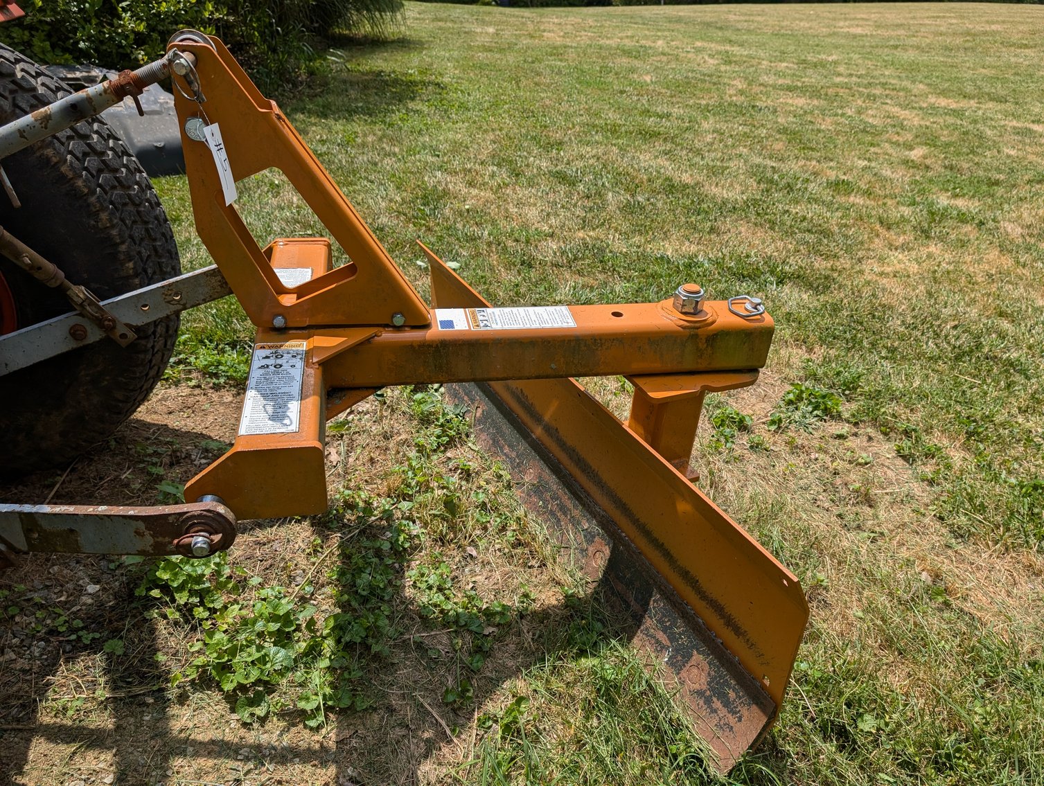 Image for Kubota Tractor, Worth Car Lift, Welder, Tools, Girl Scout Items, Sewing and Quilting - Virtual Auction