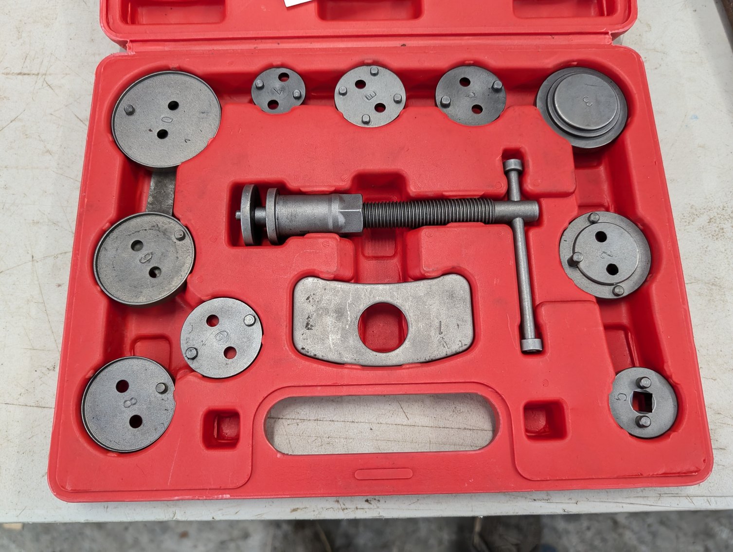 Image for Kubota Tractor, Worth Car Lift, Welder, Tools, Girl Scout Items, Sewing and Quilting - Virtual Auction