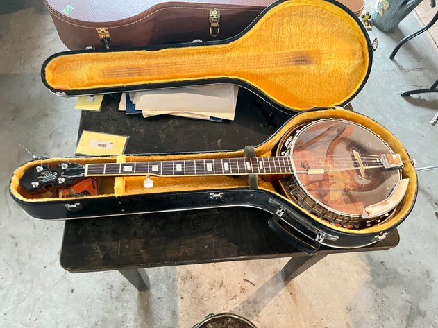 Image for Estate of Roland Stephens of Hillsboro, VA, Tools, Trains, Collectibles, Antique Furniture -- Bid In-Person or Online