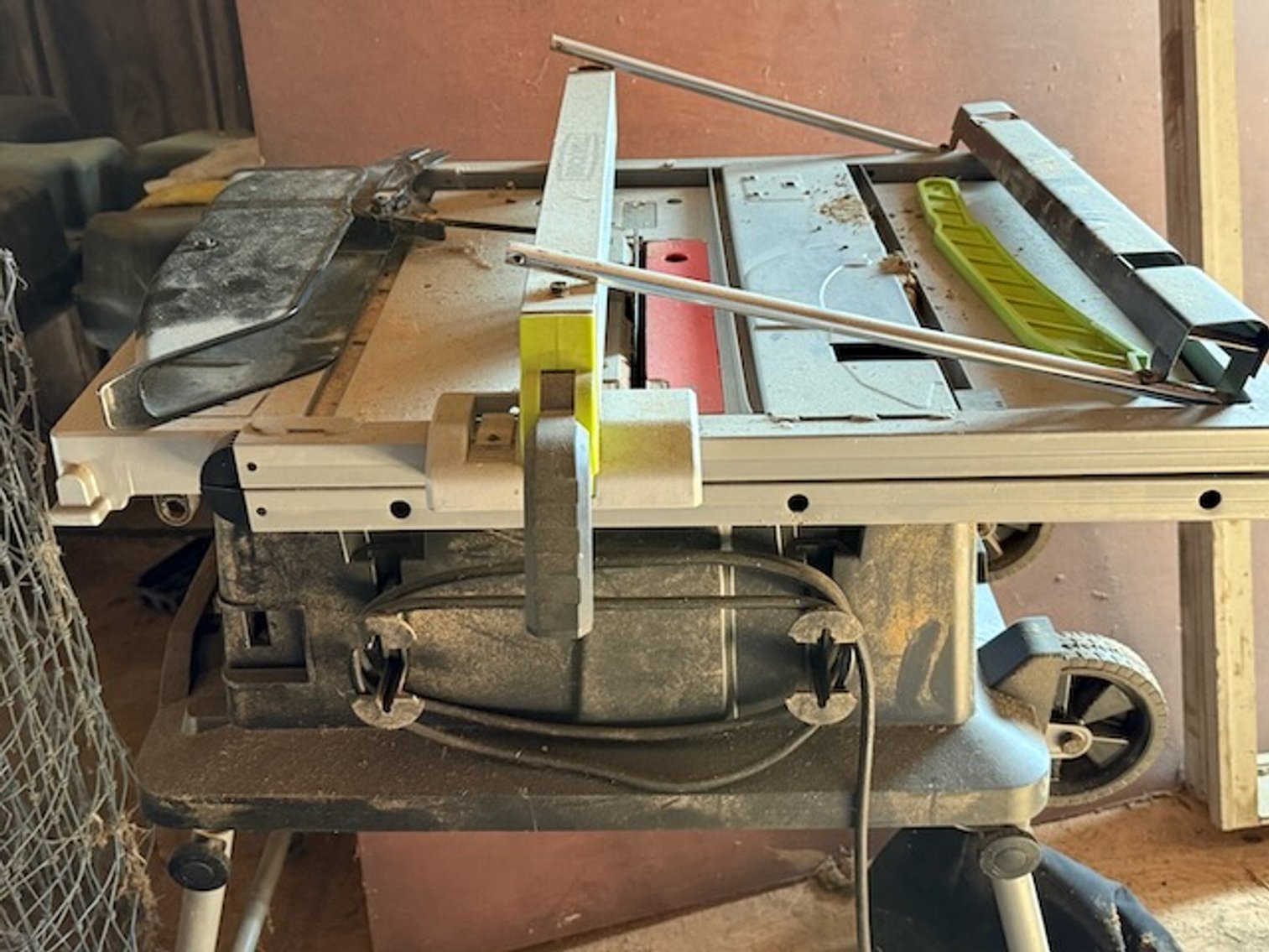 Image for Wheatland Farm: Antique Fire Truck, International Fifth Wheel, Farmall Tractors, Equestrian Items, Furniture & Decor