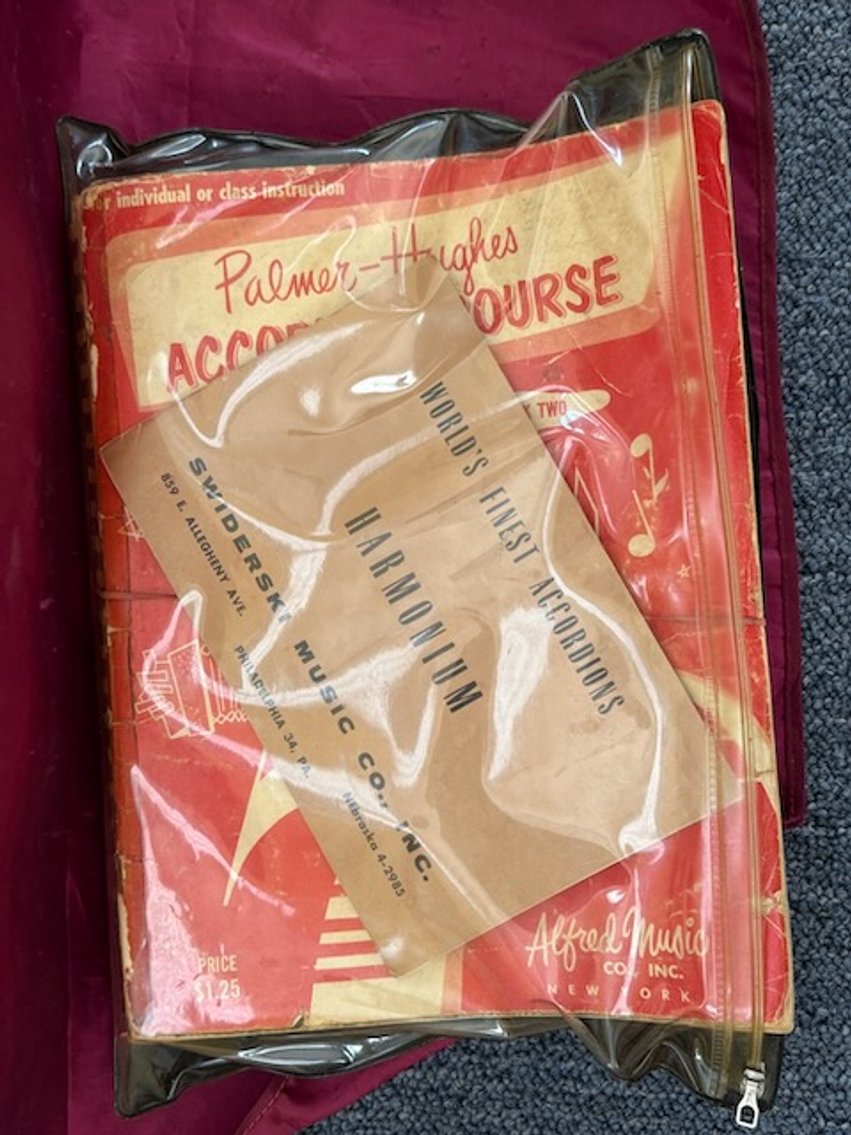 Image for Wheatland Farm: Antique Fire Truck, International Fifth Wheel, Farmall Tractors, Equestrian Items, Furniture & Decor