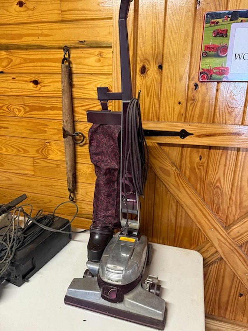 Image for Wheatland Farm: Antique Fire Truck, International Fifth Wheel, Farmall Tractors, Equestrian Items, Furniture & Decor