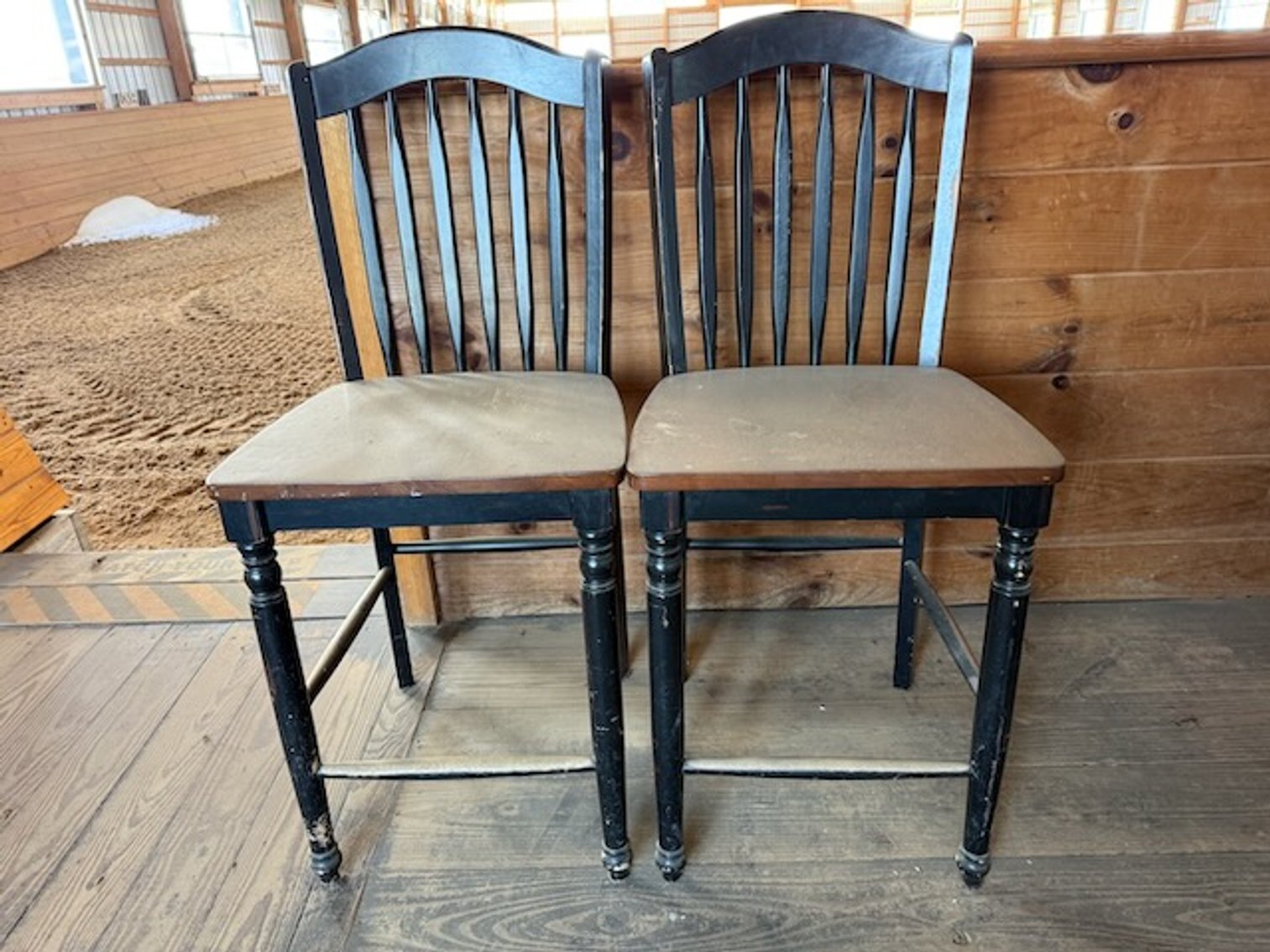 Image for Wheatland Farm: Antique Fire Truck, International Fifth Wheel, Farmall Tractors, Equestrian Items, Furniture & Decor