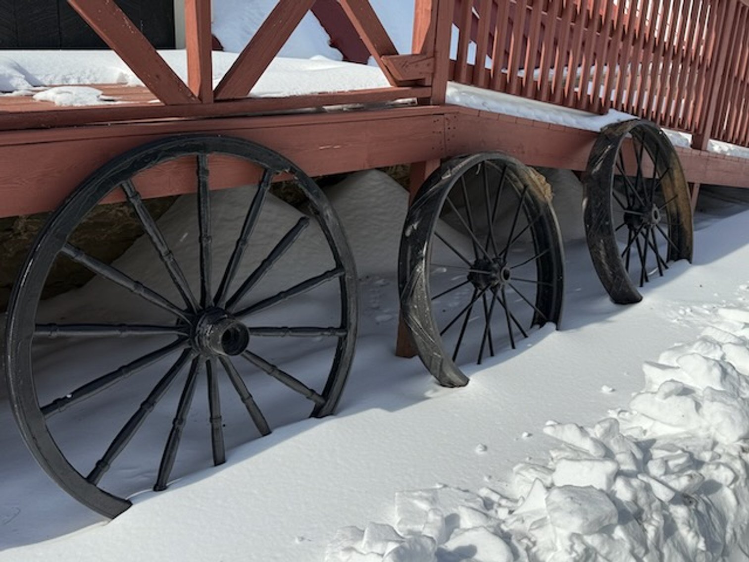 Image for Wheatland Farm: Antique Fire Truck, International Fifth Wheel, Farmall Tractors, Equestrian Items, Furniture & Decor