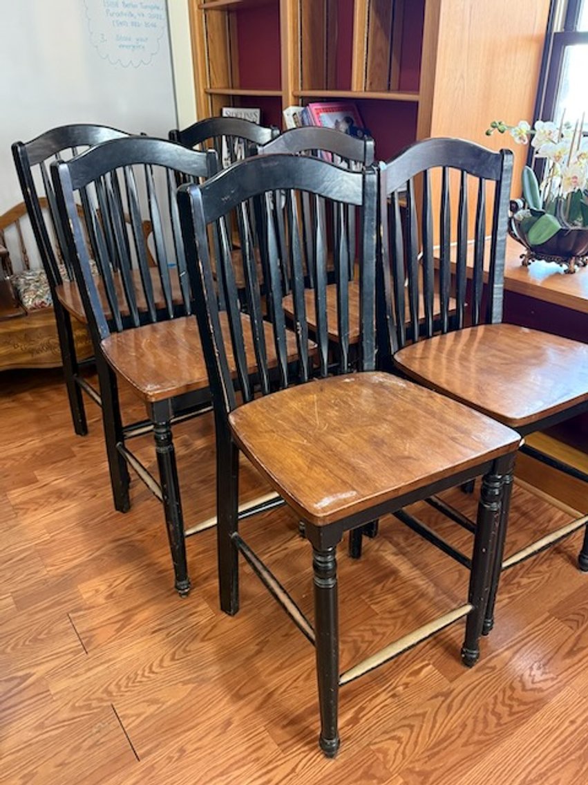 Image for Wheatland Farm: Antique Fire Truck, International Fifth Wheel, Farmall Tractors, Equestrian Items, Furniture & Decor