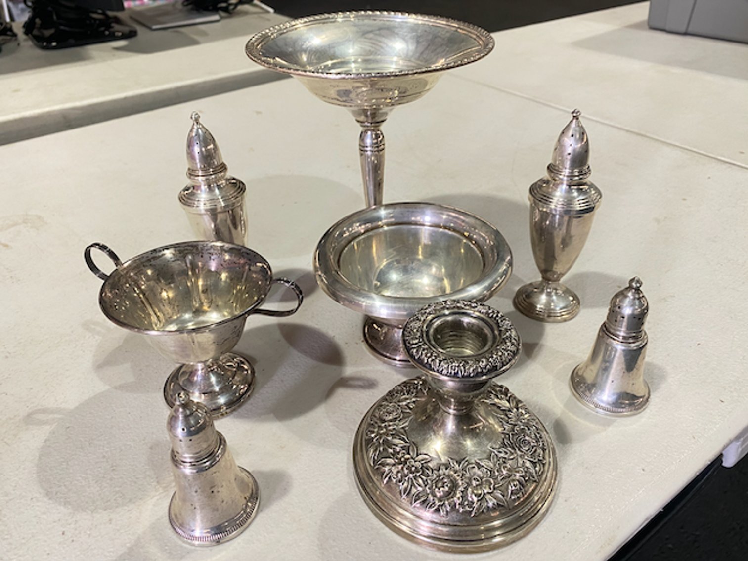 Image for Platinum Diamond Ring, Henkel Harris Furniture, Sterling Silver, Dolls, Flat Screen Monitors - Virtual Auction