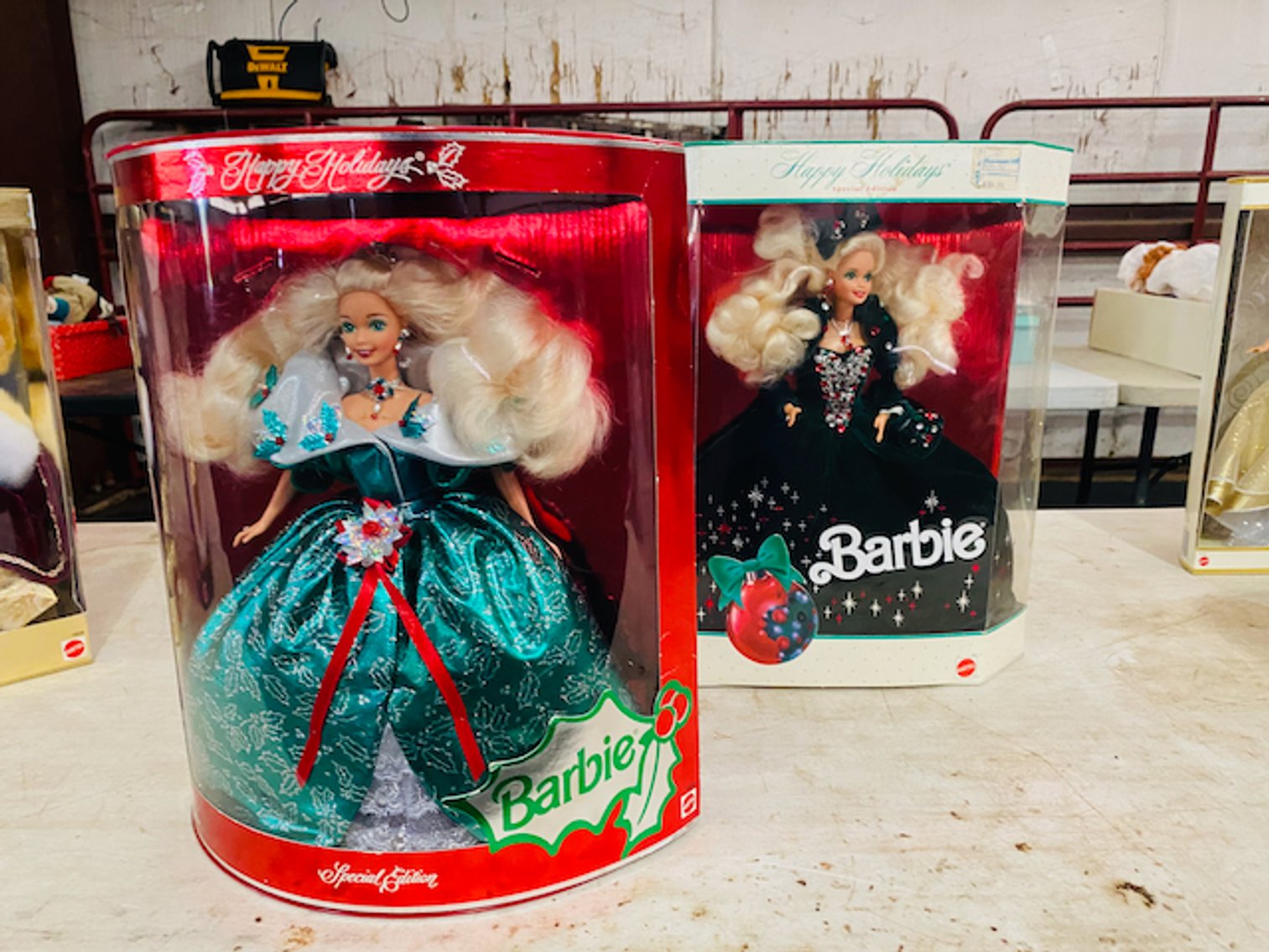 Image for Platinum Diamond Ring, Henkel Harris Furniture, Sterling Silver, Dolls, Flat Screen Monitors - Virtual Auction