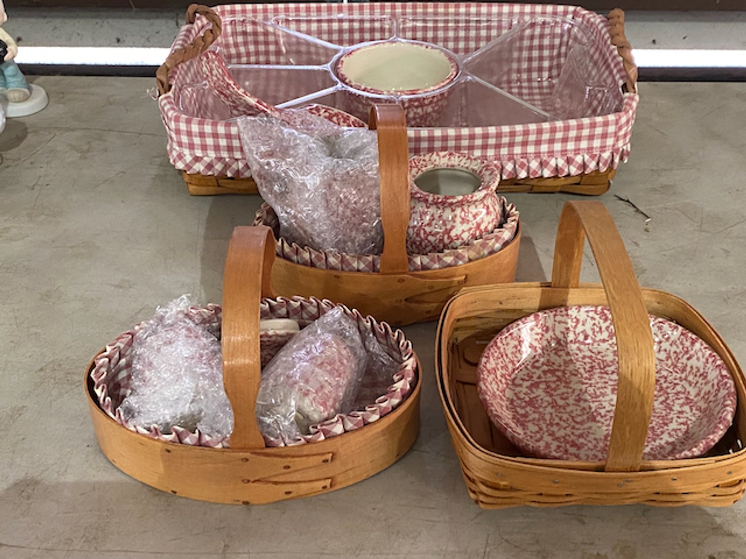 Image for Platinum Diamond Ring, Henkel Harris Furniture, Sterling Silver, Dolls, Flat Screen Monitors - Virtual Auction