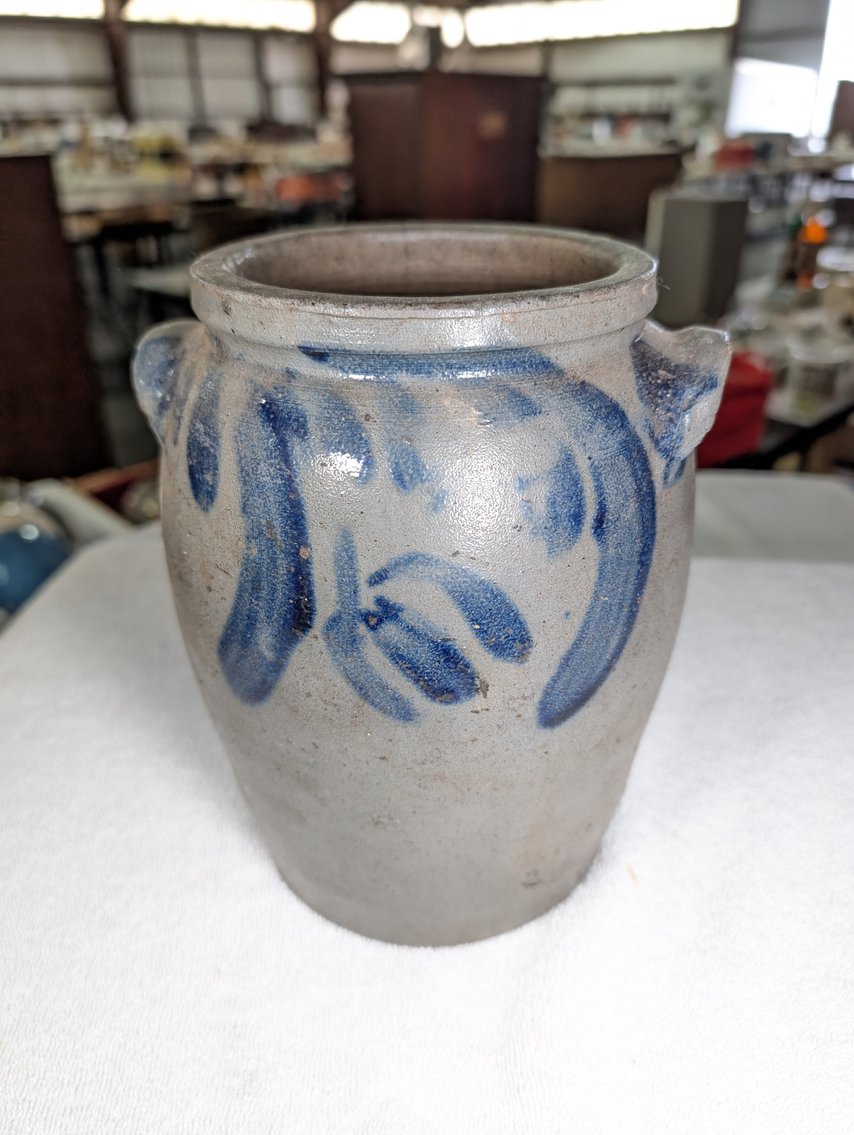 Image for Session 2 - From the Estate of William C. Whitmore - Virginia Stoneware and Crocks, Native American Arrowheads and Artifacts, Tobacco Advertising - In-Person and Online Bidding