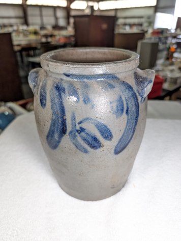 Image for Session 2 - From the Estate of William C. Whitmore - Virginia Stoneware and Crocks, Native American Arrowheads and Artifacts, Tobacco Advertising - In-Person and Online Bidding