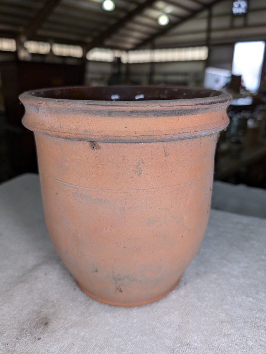 Image for Session 2 - From the Estate of William C. Whitmore - Virginia Stoneware and Crocks, Native American Arrowheads and Artifacts, Tobacco Advertising - In-Person and Online Bidding