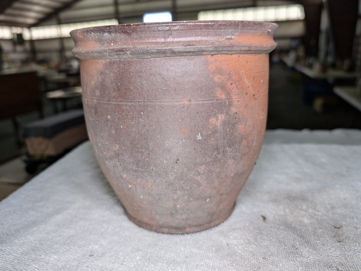 Image for Session 2 - From the Estate of William C. Whitmore - Virginia Stoneware and Crocks, Native American Arrowheads and Artifacts, Tobacco Advertising - In-Person and Online Bidding