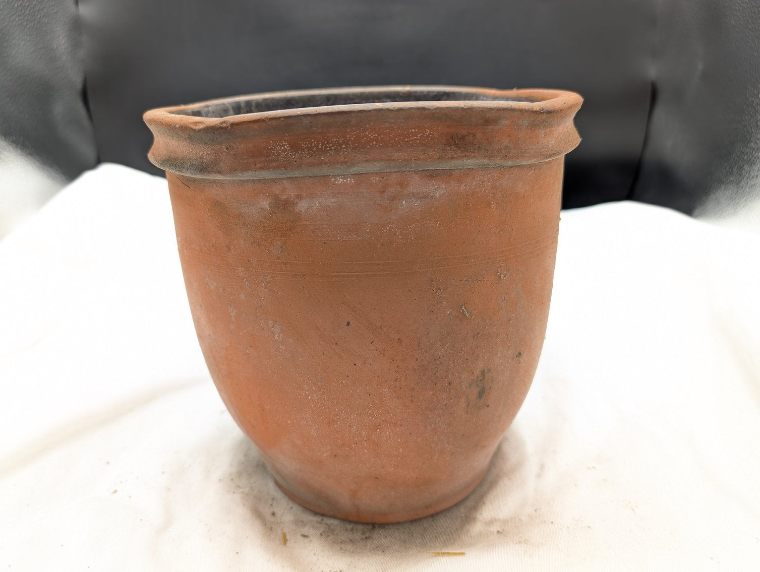 Image for Session 2 - From the Estate of William C. Whitmore - Virginia Stoneware and Crocks, Native American Arrowheads and Artifacts, Tobacco Advertising - In-Person and Online Bidding