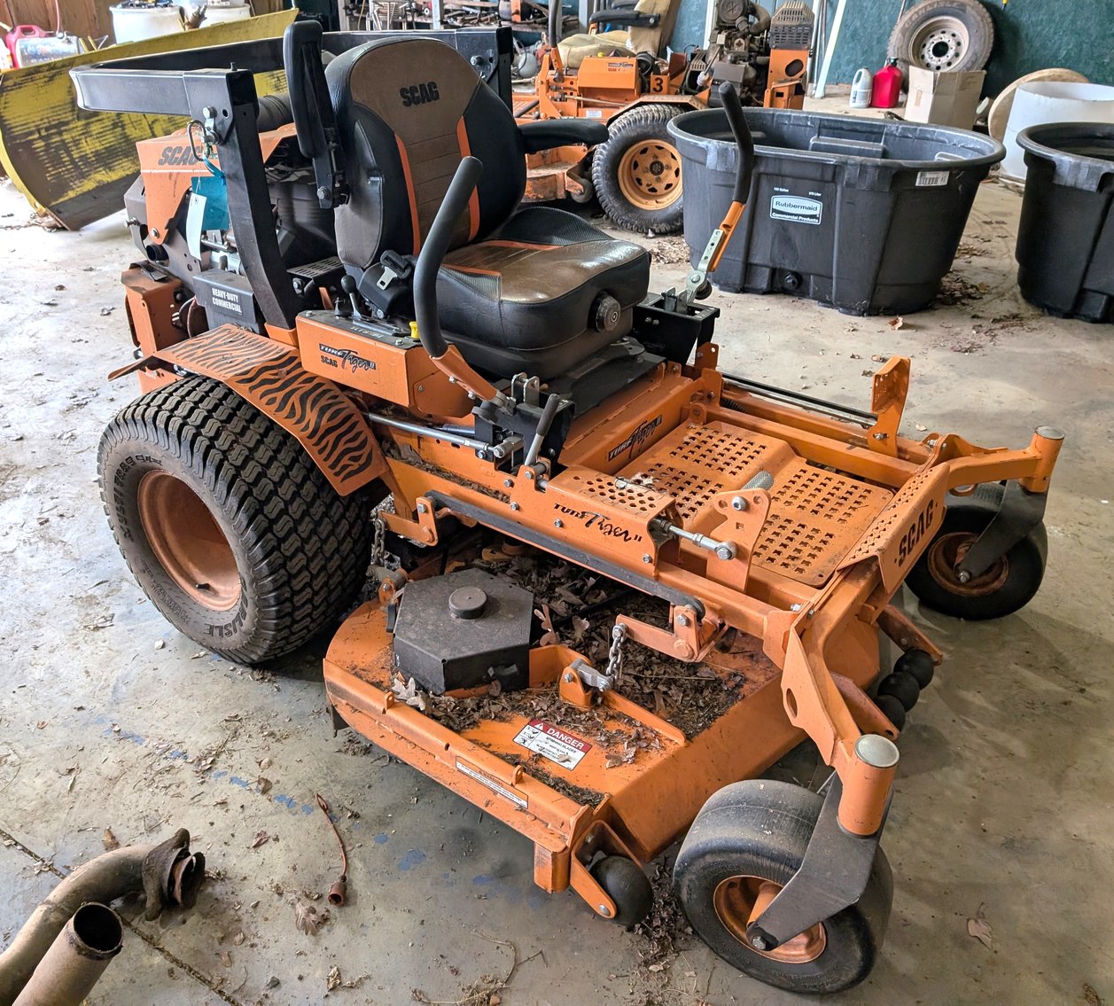 Image for Stoltzfus Hay Feeders, Anderson A380FD Mixer, Trailers, John Deere Hay Equipment - Bid In-Person or Online