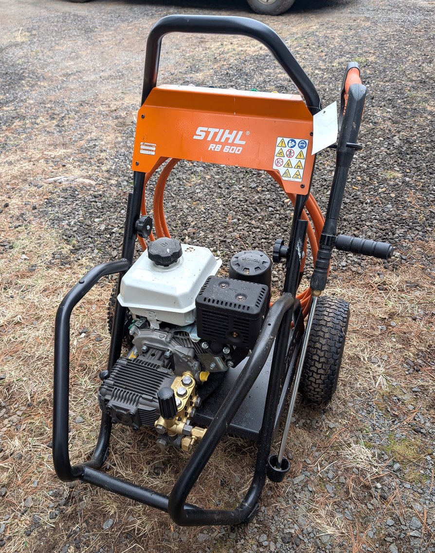 Image for Stoltzfus Hay Feeders, Anderson A380FD Mixer, Trailers, John Deere Hay Equipment - Bid In-Person or Online