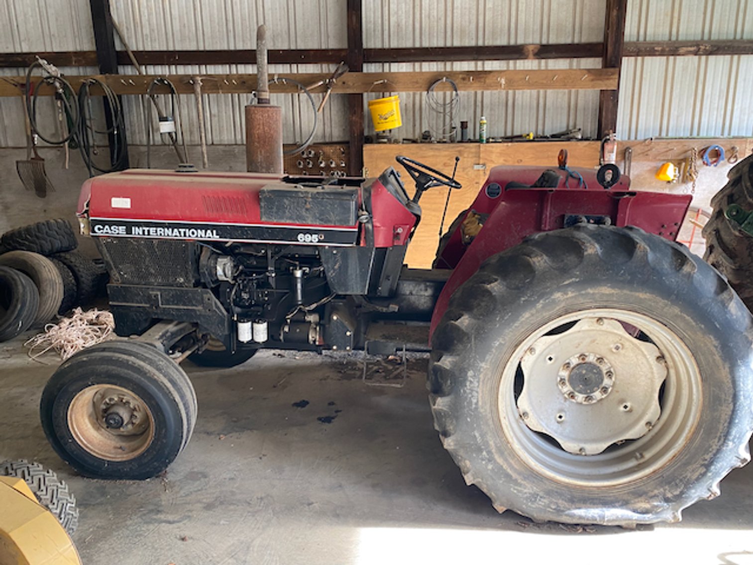 Image for Stoltzfus Hay Feeders, Anderson A380FD Mixer, Trailers, John Deere Hay Equipment - Bid In-Person or Online