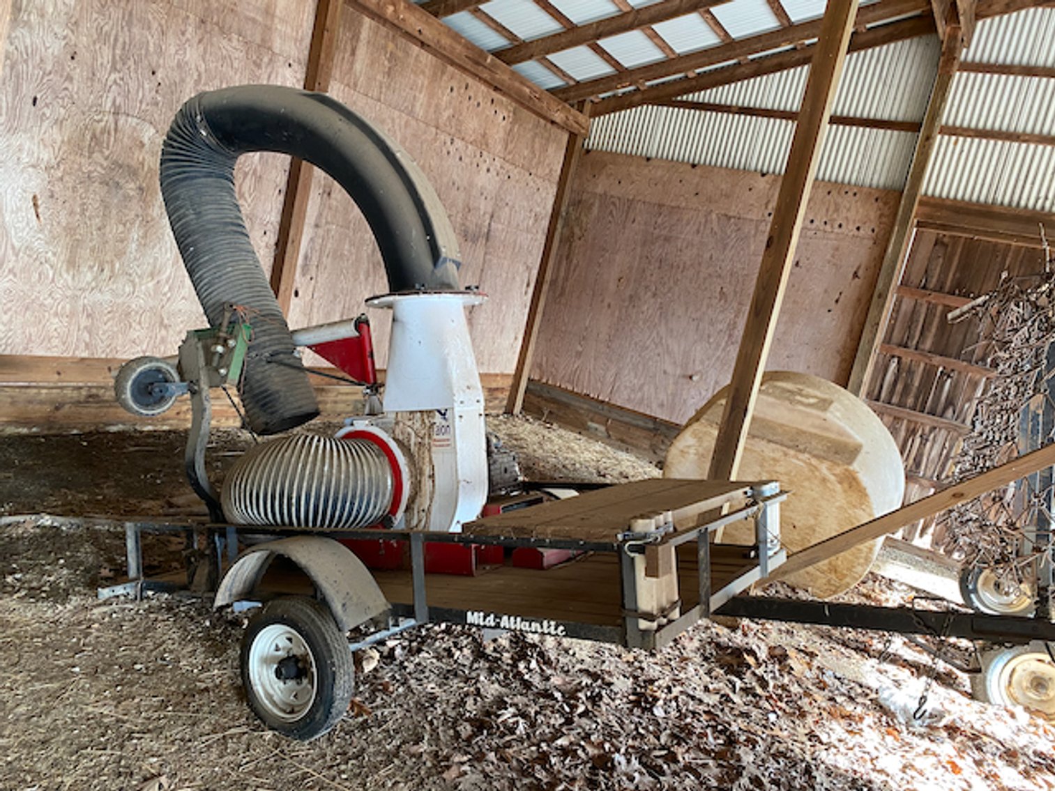 Image for Stoltzfus Hay Feeders, Anderson A380FD Mixer, Trailers, John Deere Hay Equipment - Bid In-Person or Online