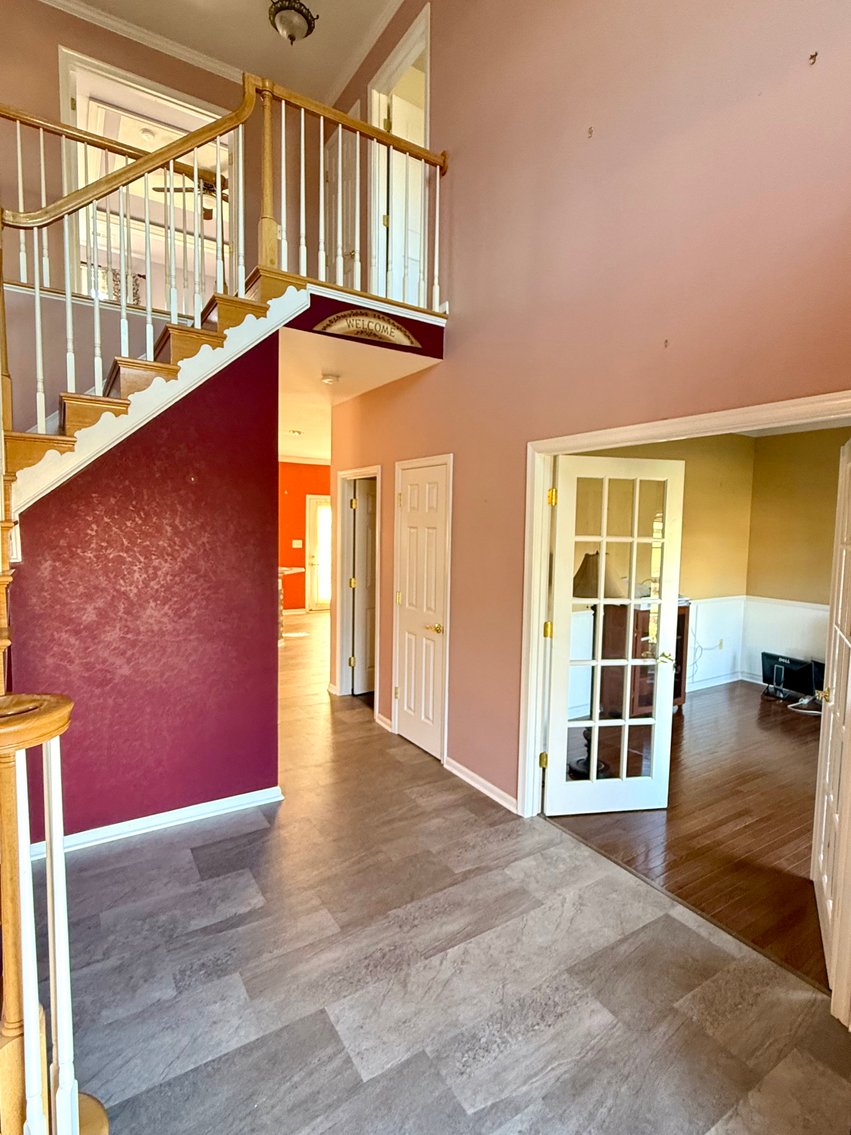 Image for 4 BR/3.5 BA Home on 1.53 +/- Acre Cul-de-Sac Lot in Spruce Hill Estates in Charles Town, WV--SELLING to the HIGHEST BIDDER!!