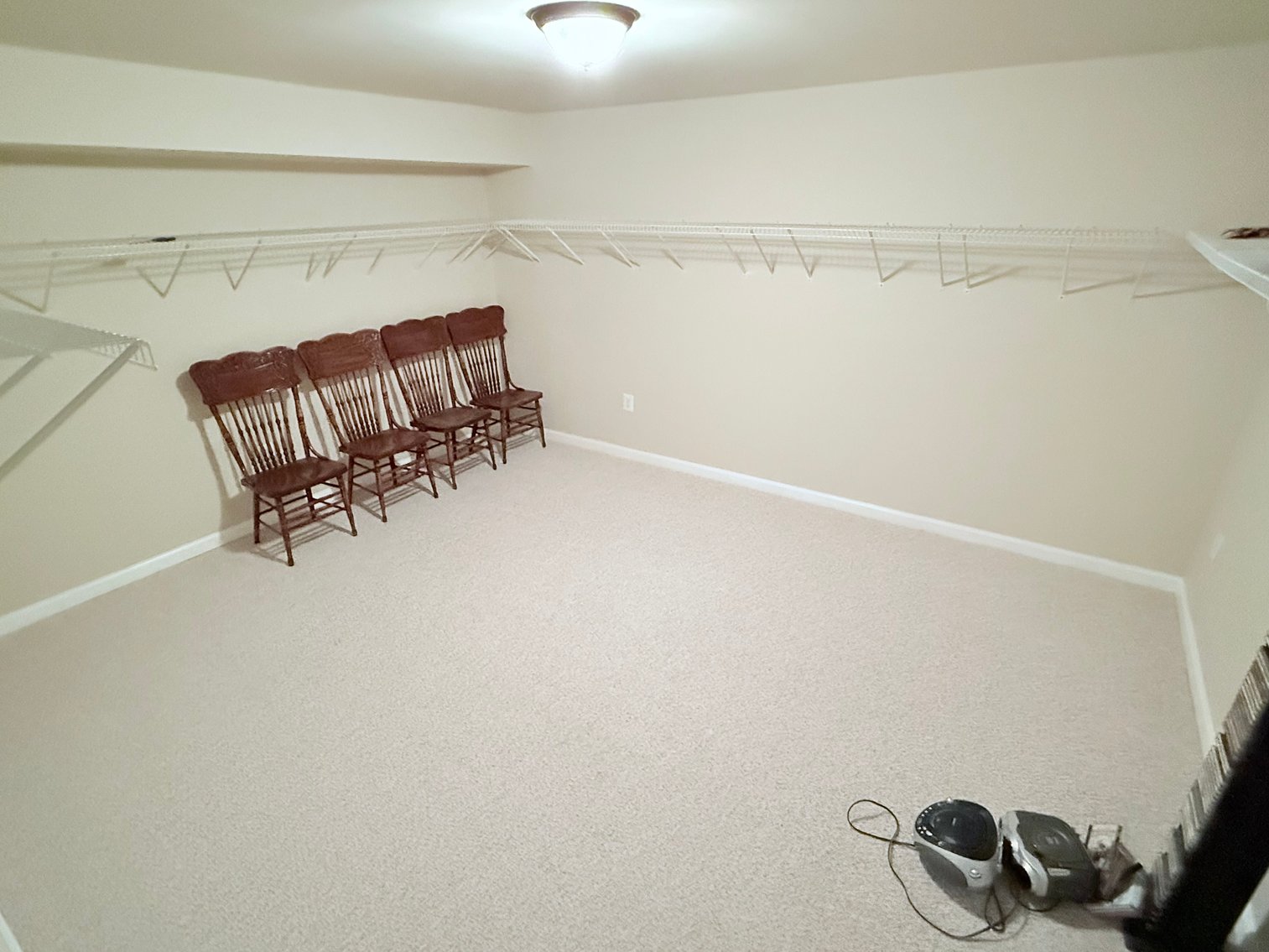 Image for 4 BR/3.5 BA Home on 1.53 +/- Acre Cul-de-Sac Lot in Spruce Hill Estates in Charles Town, WV--SELLING to the HIGHEST BIDDER!!