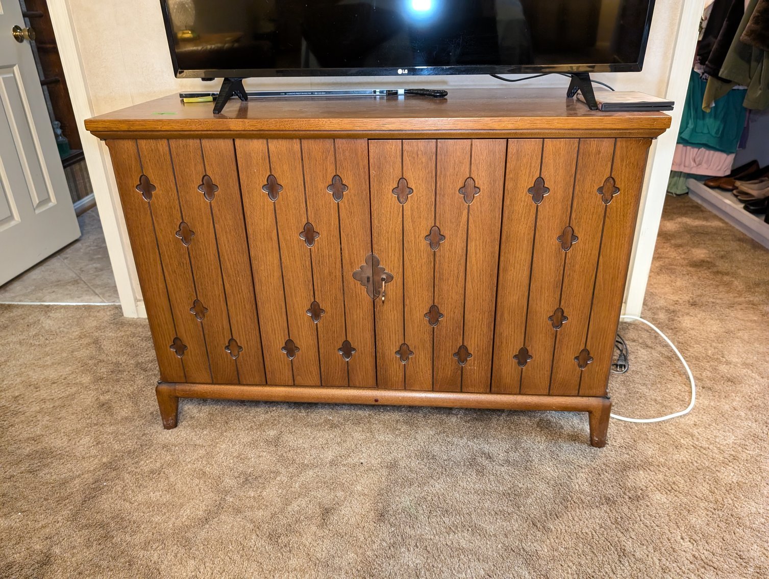 Image for Toyota Camry Sedan, Furniture, Household - Manassas Estate Virtual Auction