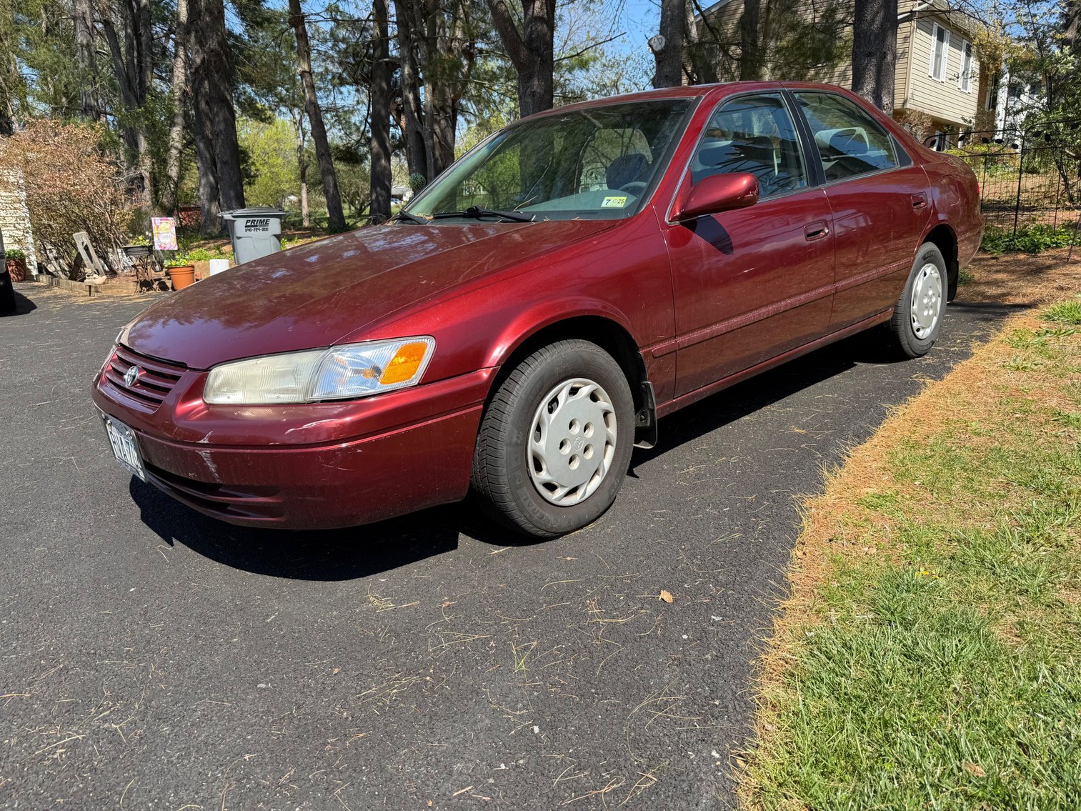 Image for Toyota Camry Sedan, Furniture, Household - Manassas Estate Virtual Auction